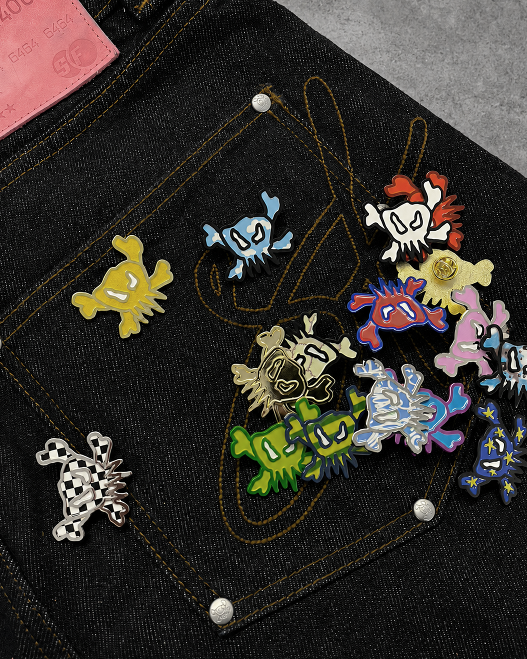 MYSTERY PIN