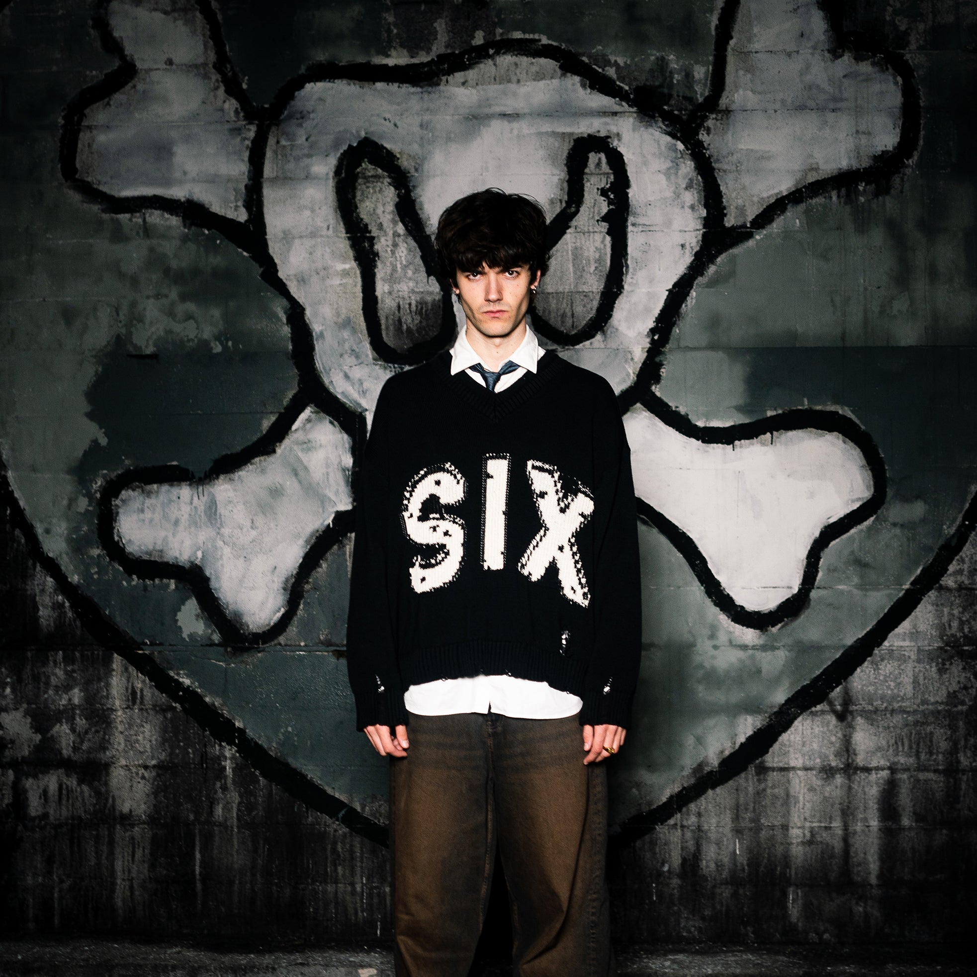 SIX sweater